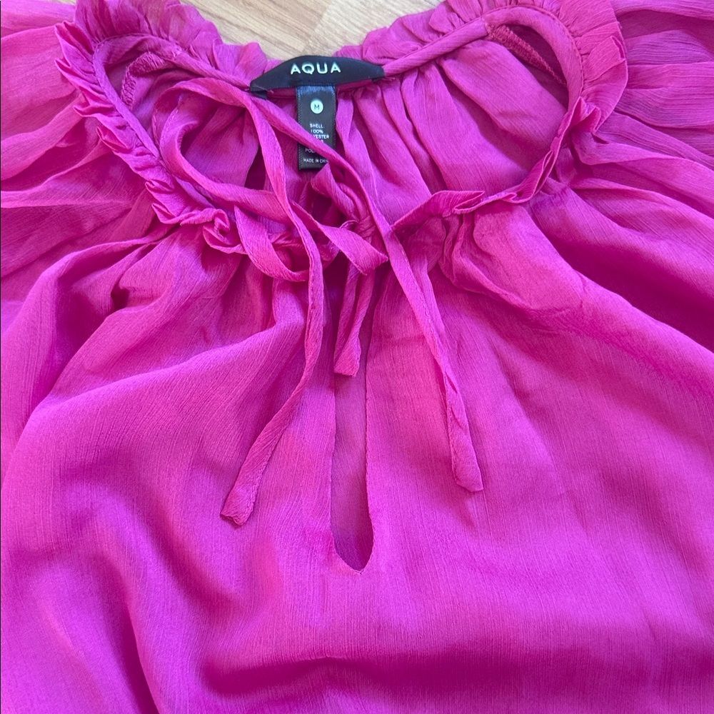 AQUA fuchsia Pink Ruffled Blouse Top Bell Sleeves Flowy Medium - Picture 3 of 6